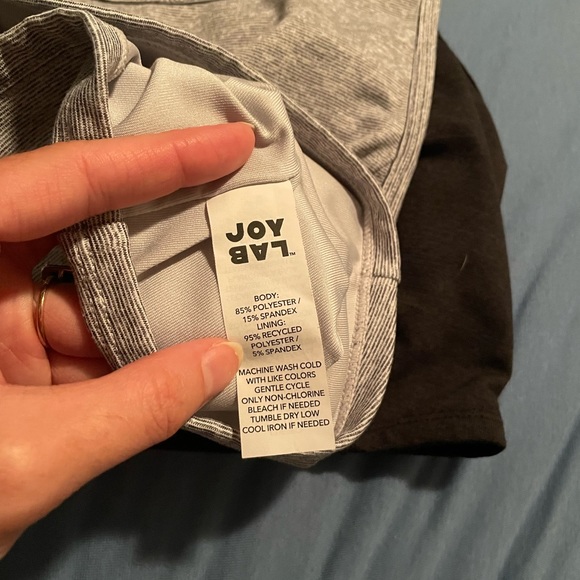 2 JOYLAB workout crop tops - Picture 2 of 6